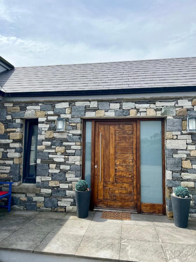 Fitzy'S Bunker - Modern Beach Apartment Ardglass Exterior foto